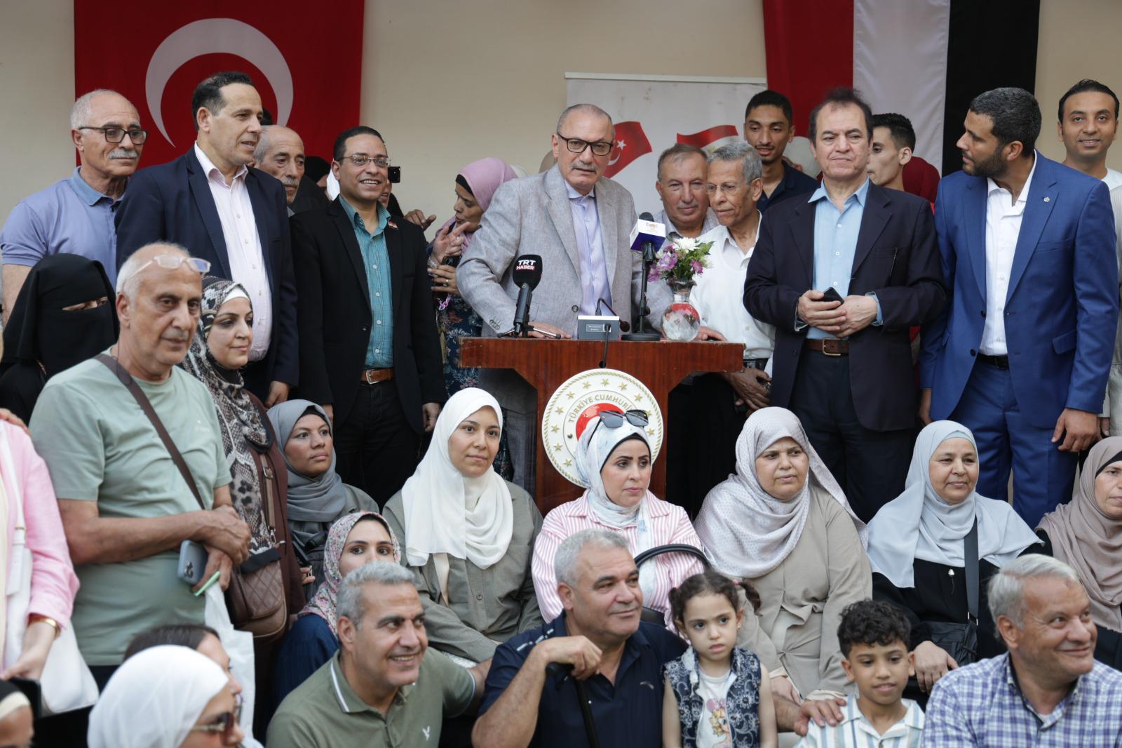الاسر الفلسطينية